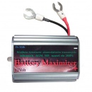 Maximizer akumulatora 12V do 70Ah odsiarcza i wydłuża żywotność akumulatora
